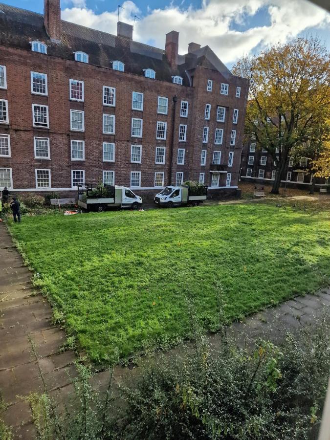 Waterloo - Zone 1 - Spacious One Bedroom Flat London Kültér fotó